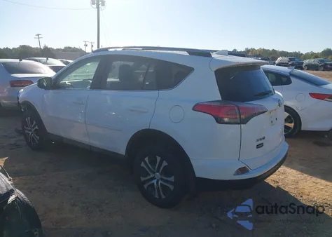 2018 Toyota Rav4 Le z USA, uszkodzony, nr VIN JTMBFREV4JJ212783